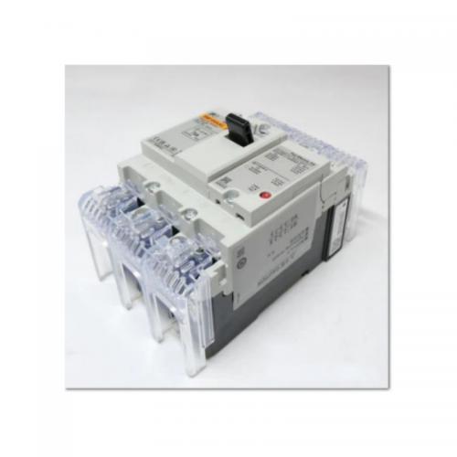 BW125JAG-3P 1100A Molded Circuit Breaker